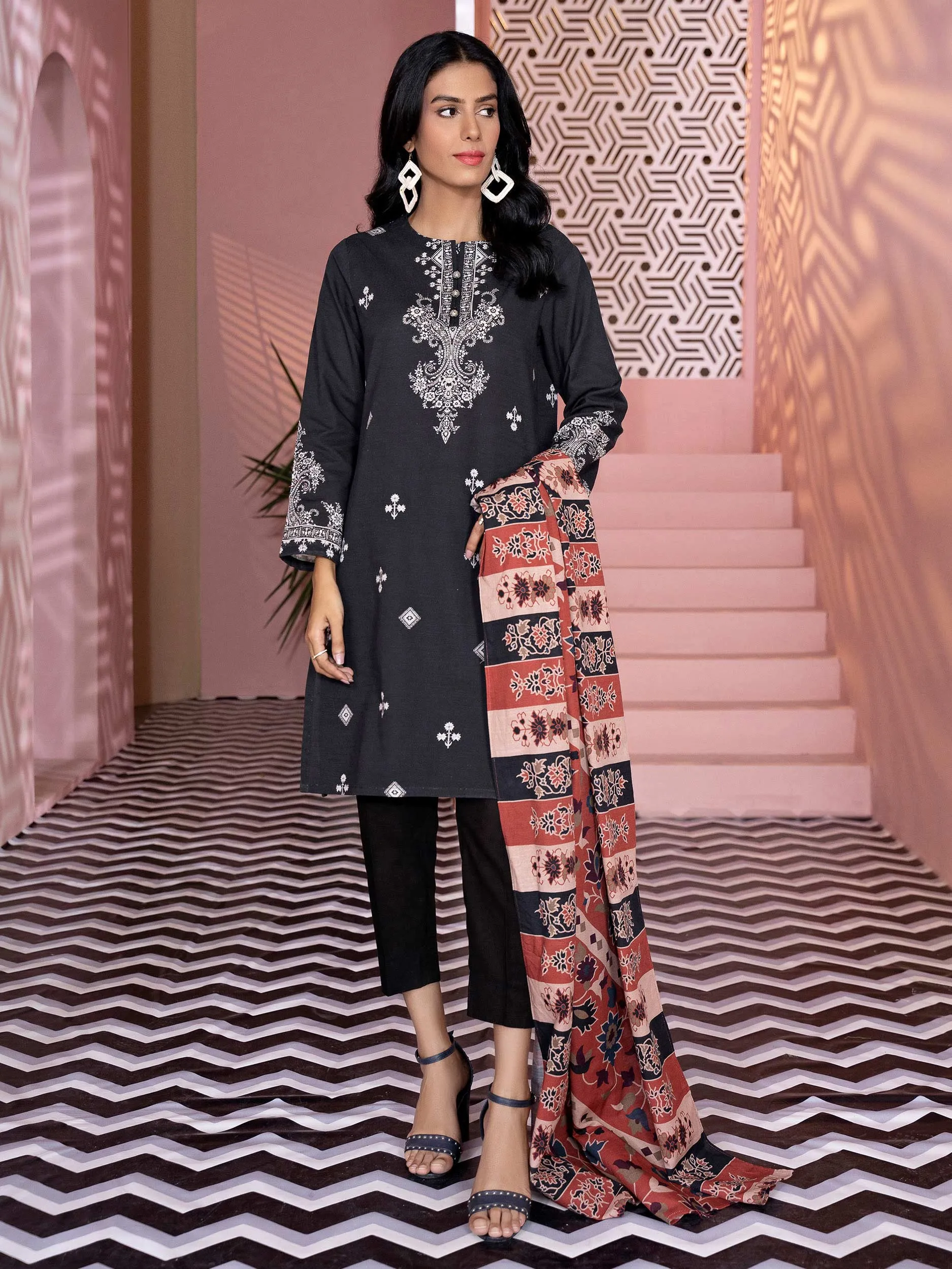 2 Piece Khaddar Suit-Printed (Unstitched)