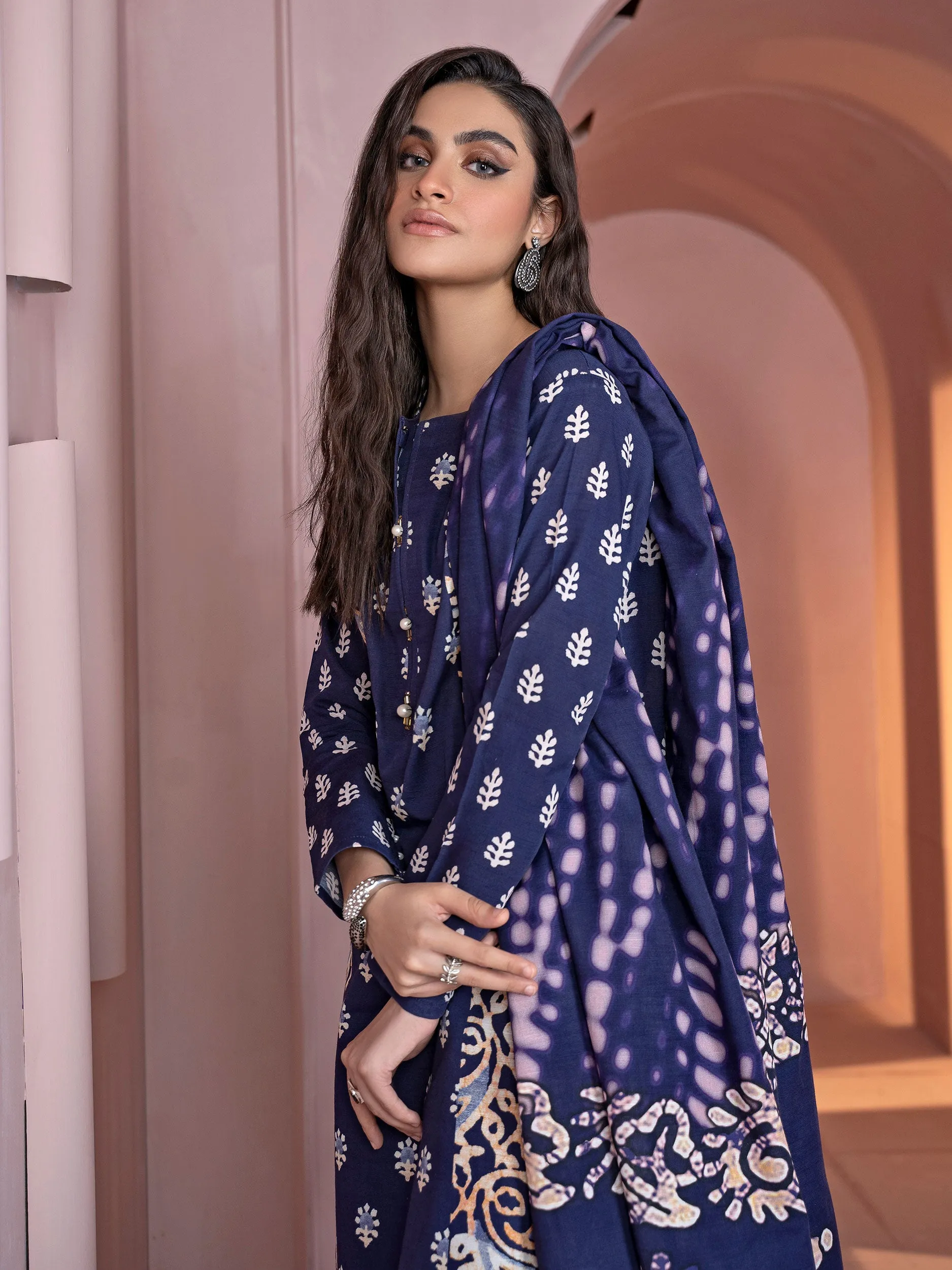 3 Piece Khaddar Suit-Unstitched Printed