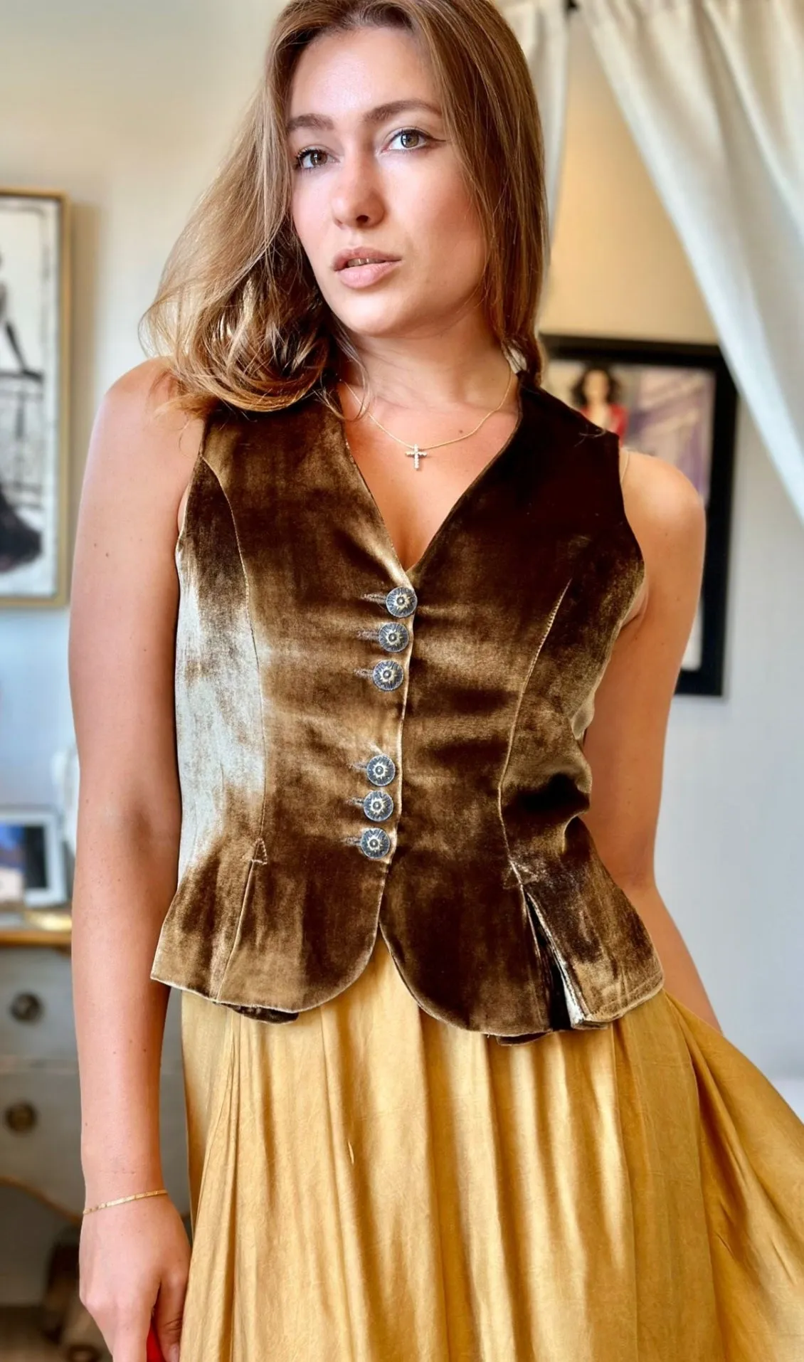 T.ba Pleats Waiscoat Silk Velvet Vest